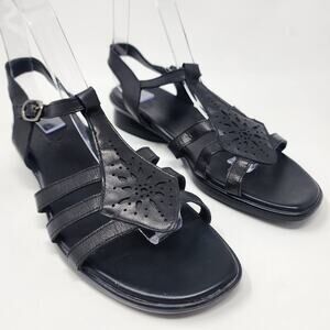 Munro Sandals Women 8.5M Black Leather Strappy Perforated Starburst Comfort